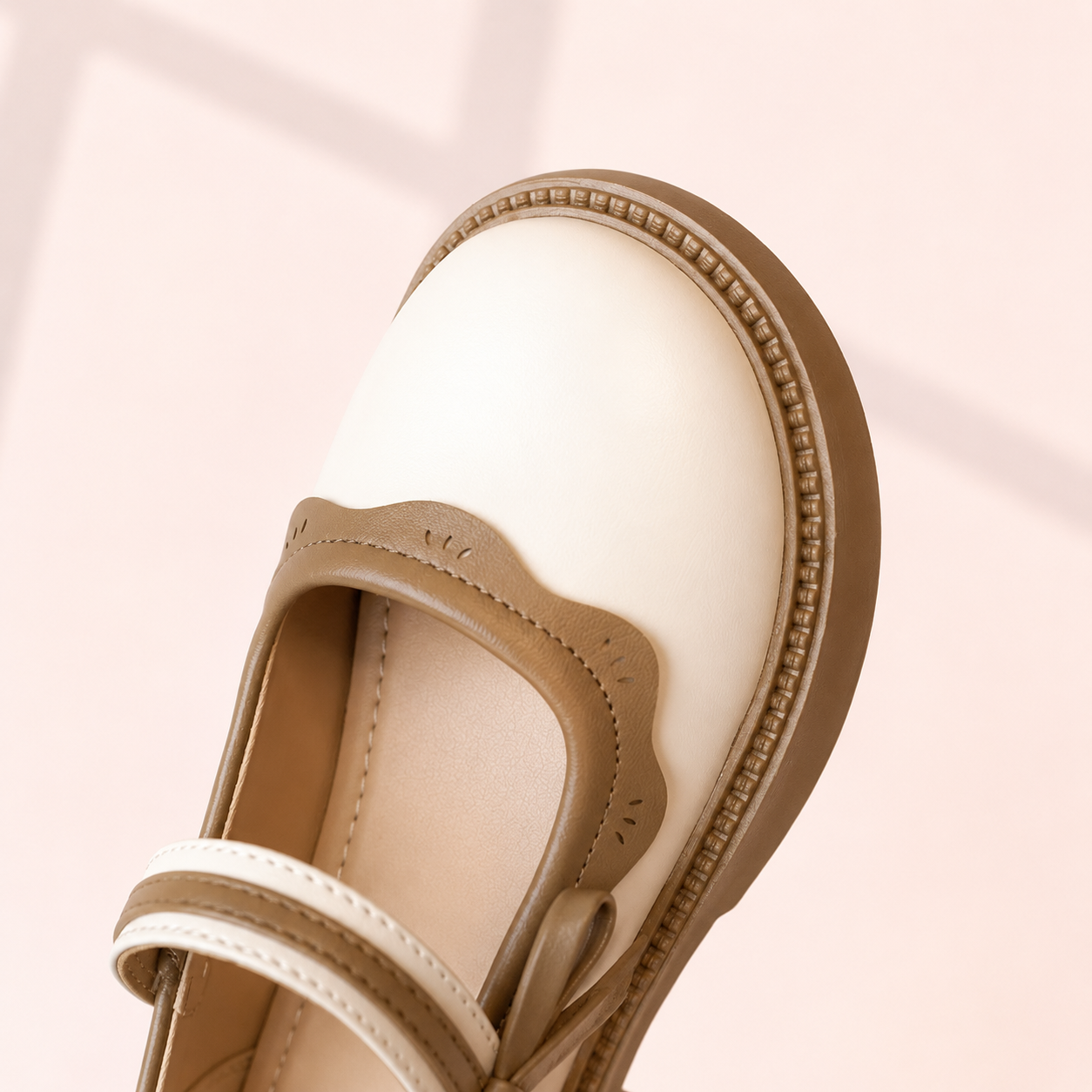 Scalloped Bow Vintage Mary Janes