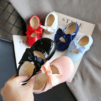 Girls’ Patent Leather Shoes with Satin Bow