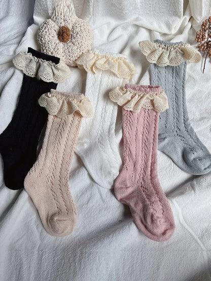 Lace Ruffle Knee-High Socks – Vintage Style for Girls