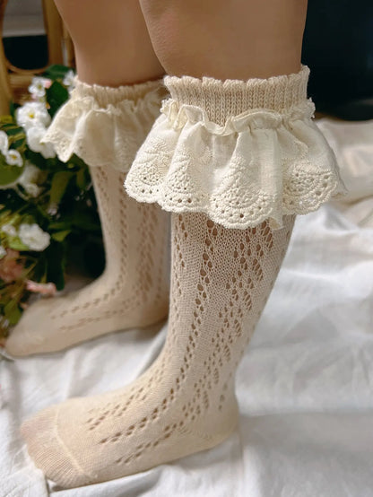 Lace Ruffle Knee-High Socks – Vintage Style for Girls