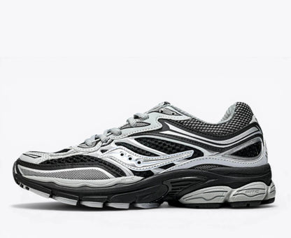 Saucony OG ProGrid Omni 9 Black Silver